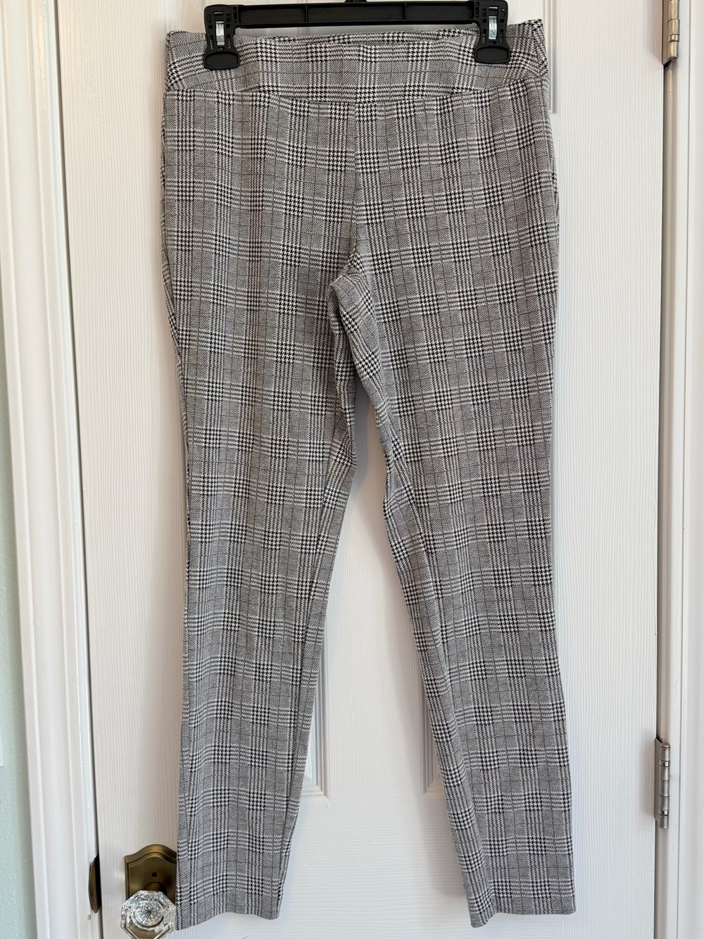 Women’s Plaid Skinny Pull-On Stretchy Pants  Gray